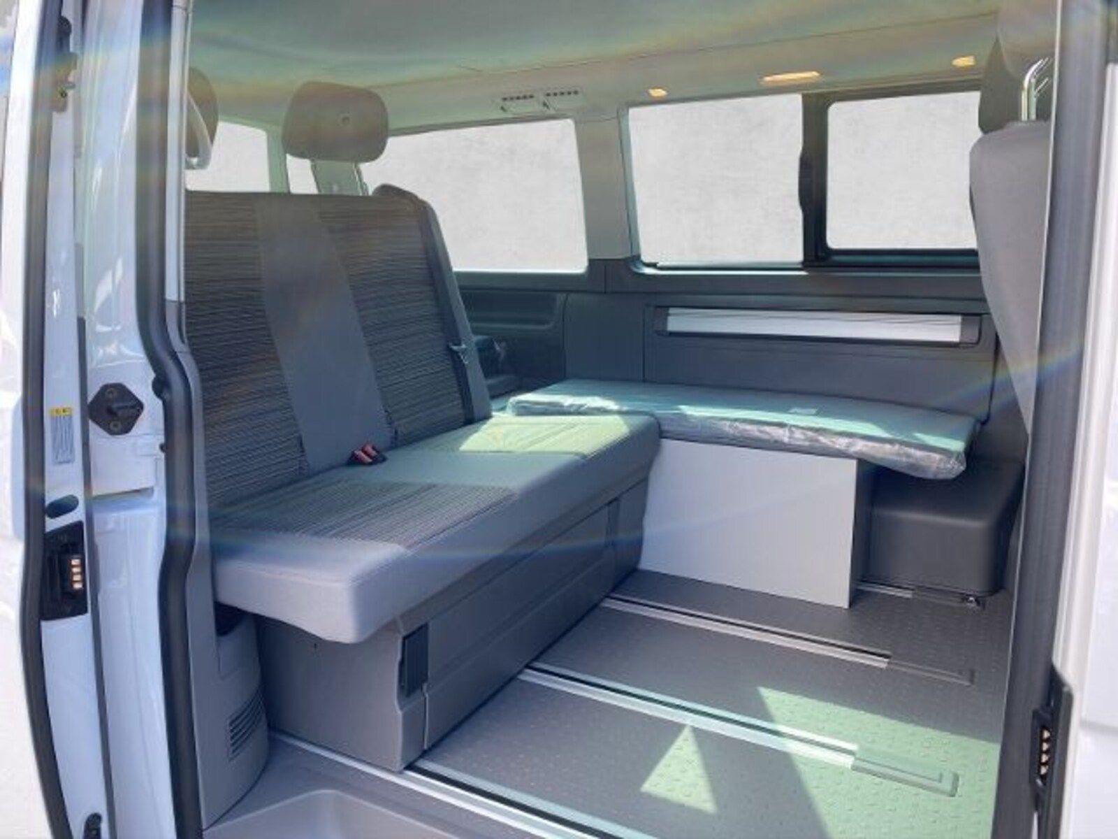 Volkswagen T6.1 California – Bild 18