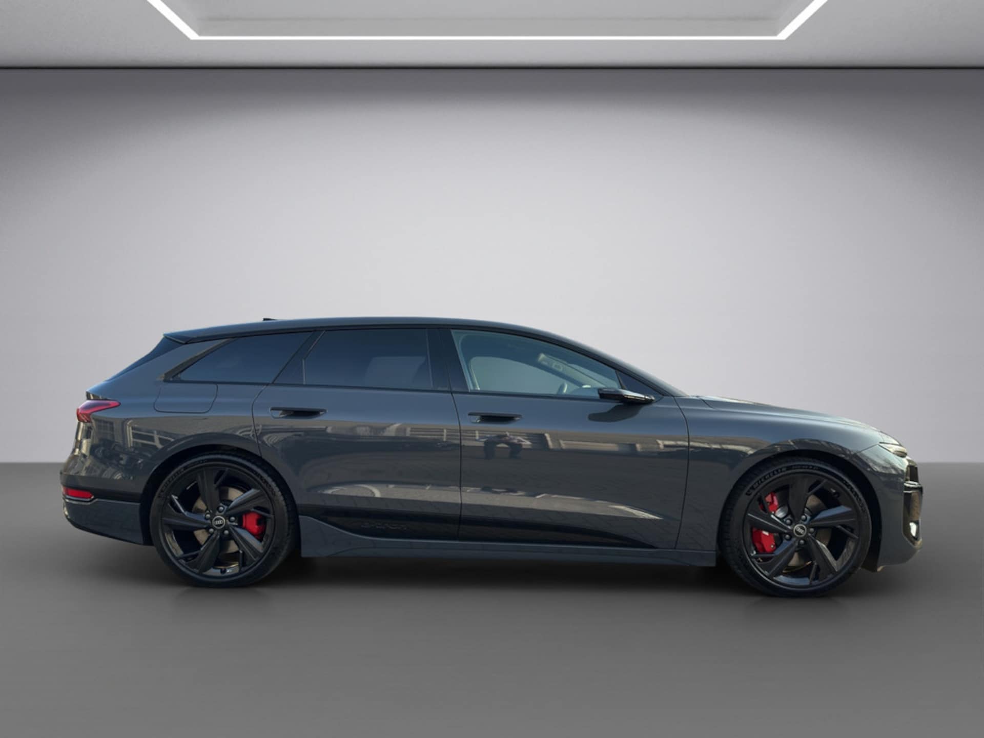 Audi S6 Avant e-tron