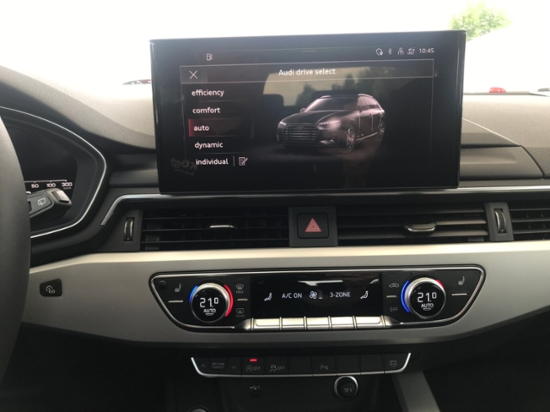 Audi A4 Avant S line