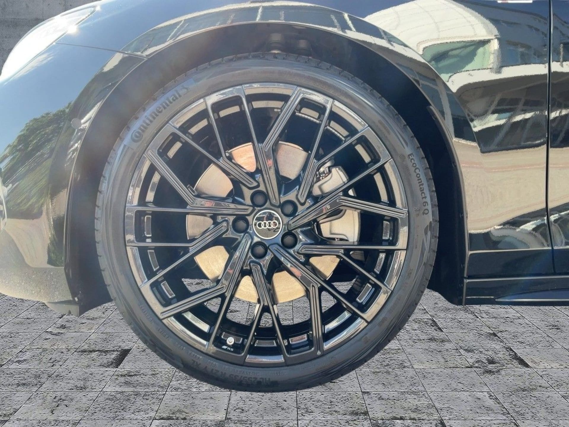 Audi A6 Avant edition one