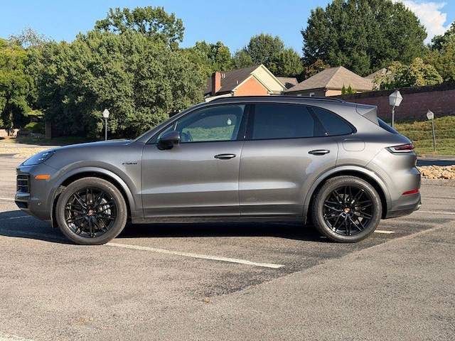 2026 Porsche Cayenne E-Hybrid Coupe