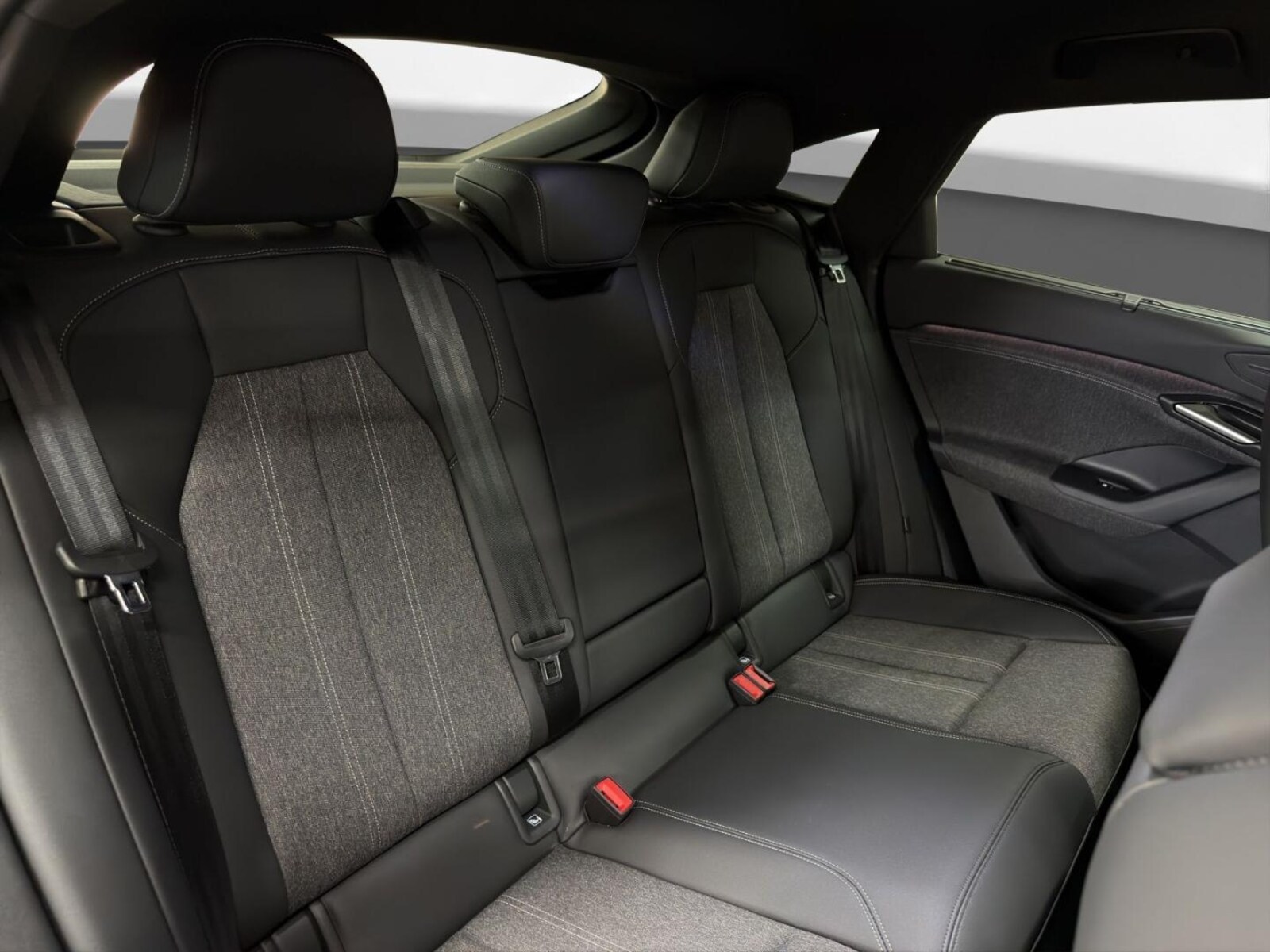 Audi Q6 Sportback e-tron – Bild 17