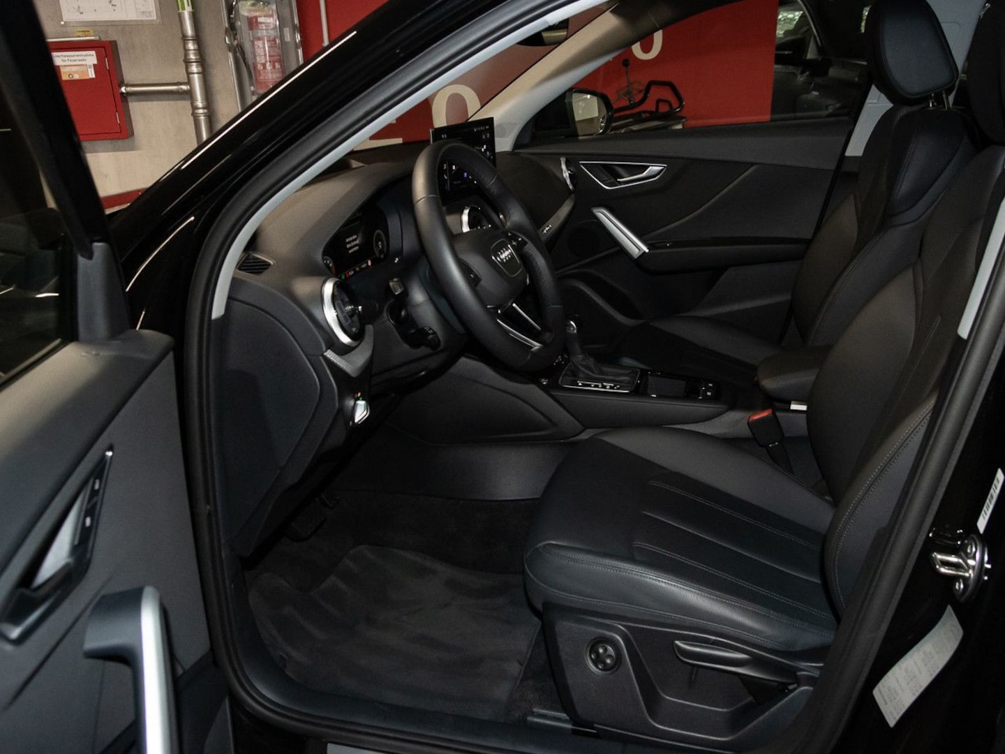Bild über Audi Q2 advanced 40 TFSI quattro S tronic - für weitere Informationen kontaktieren Sie den Audi Partner