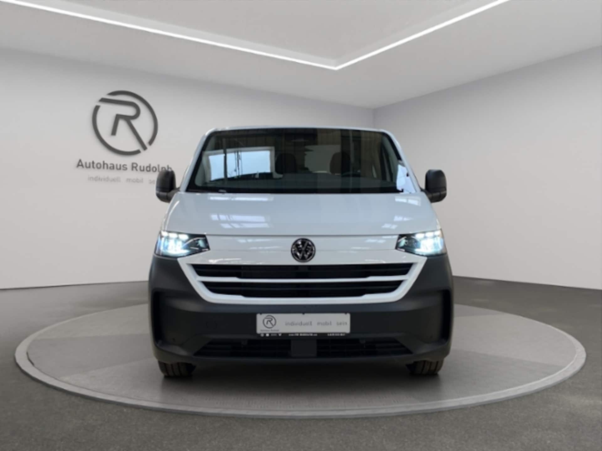 Volkswagen Transporter Kombi langer Radstand