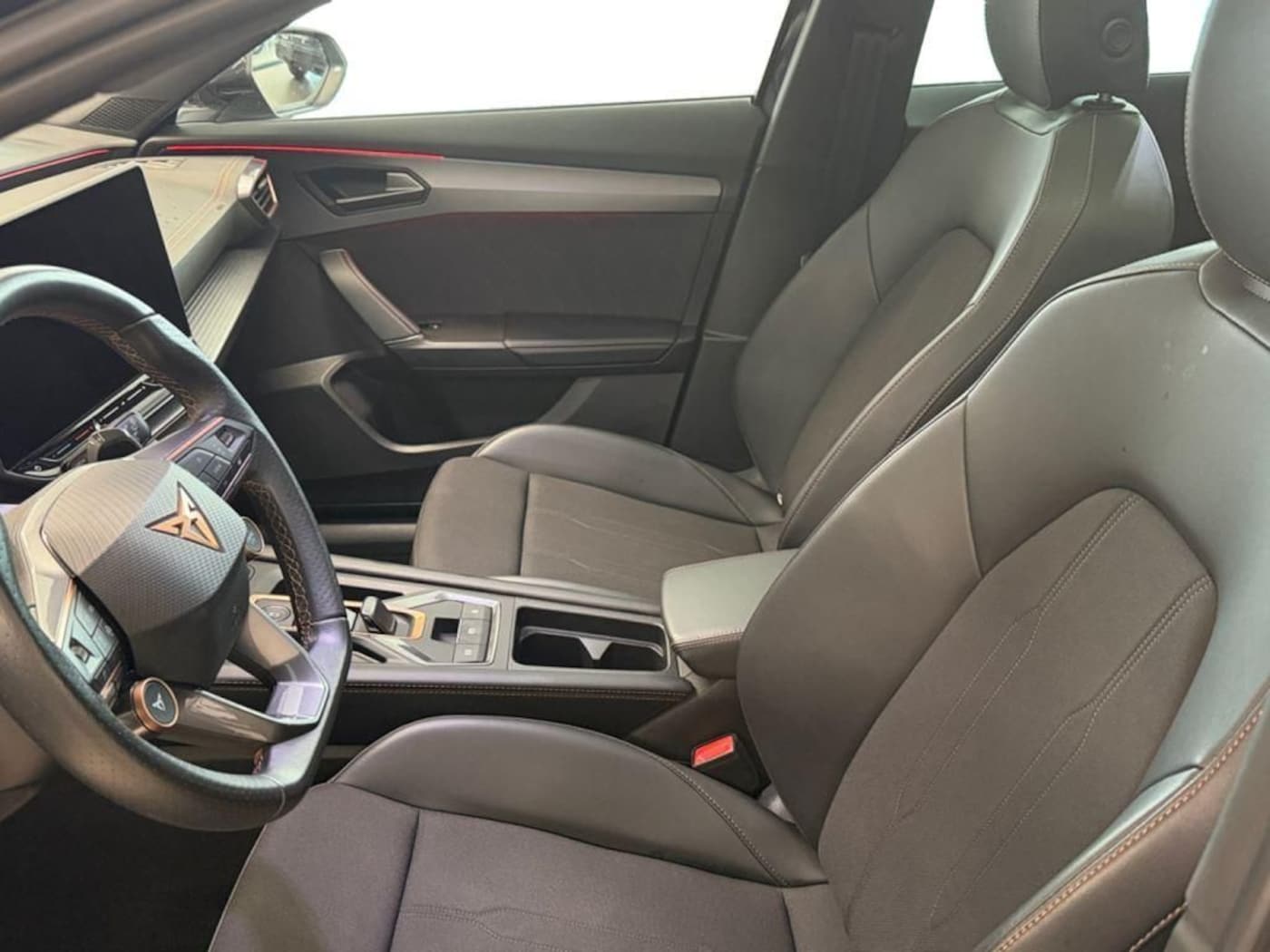 CUPRA Formentor 1.5 eTSI DSG 110 kW (150 CV) — photo 10