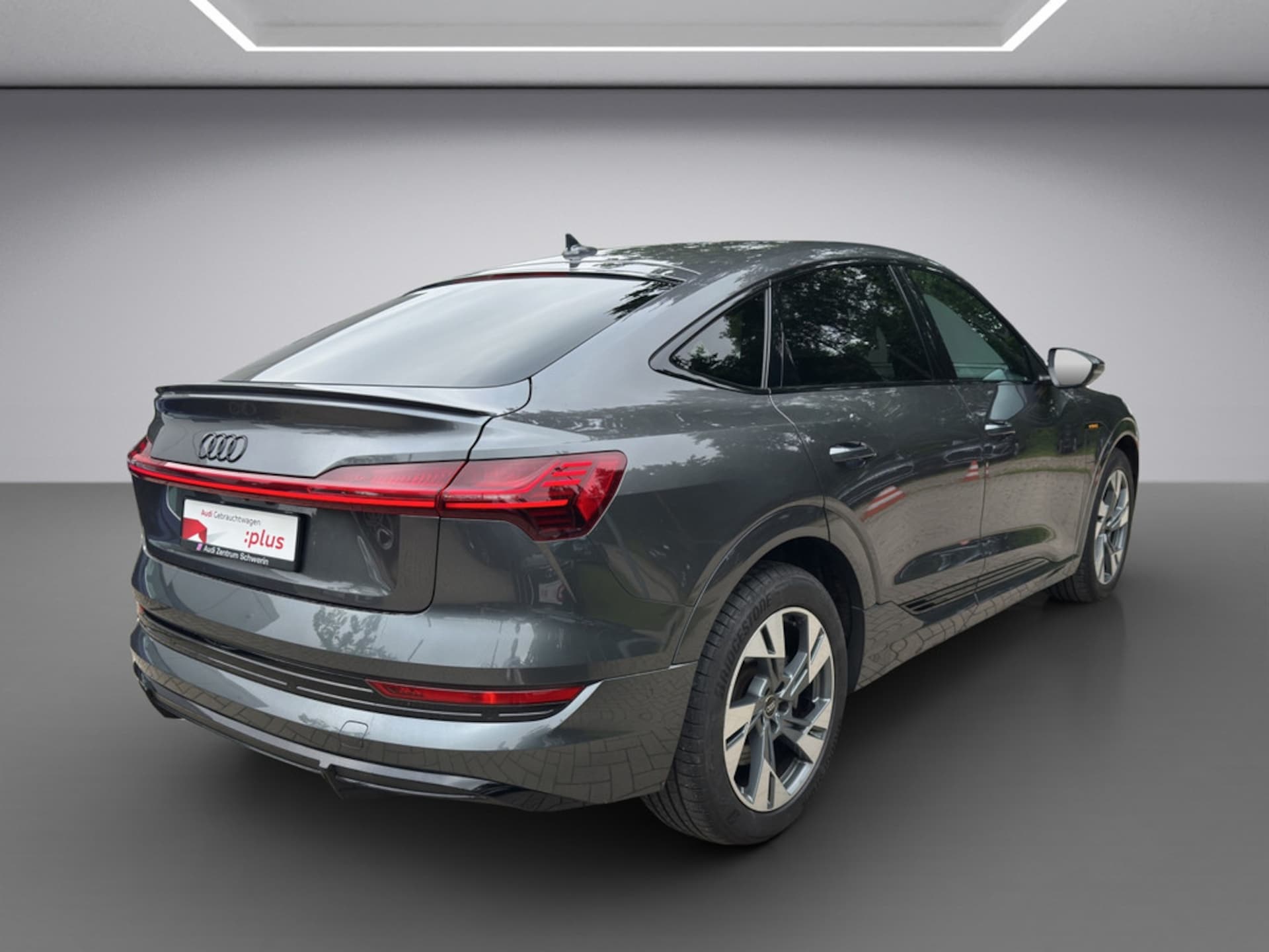 Audi e-tron Sportback S line