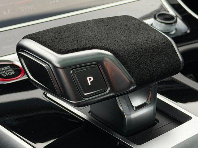 2026 Audi RS Q8 Base - Photo 28