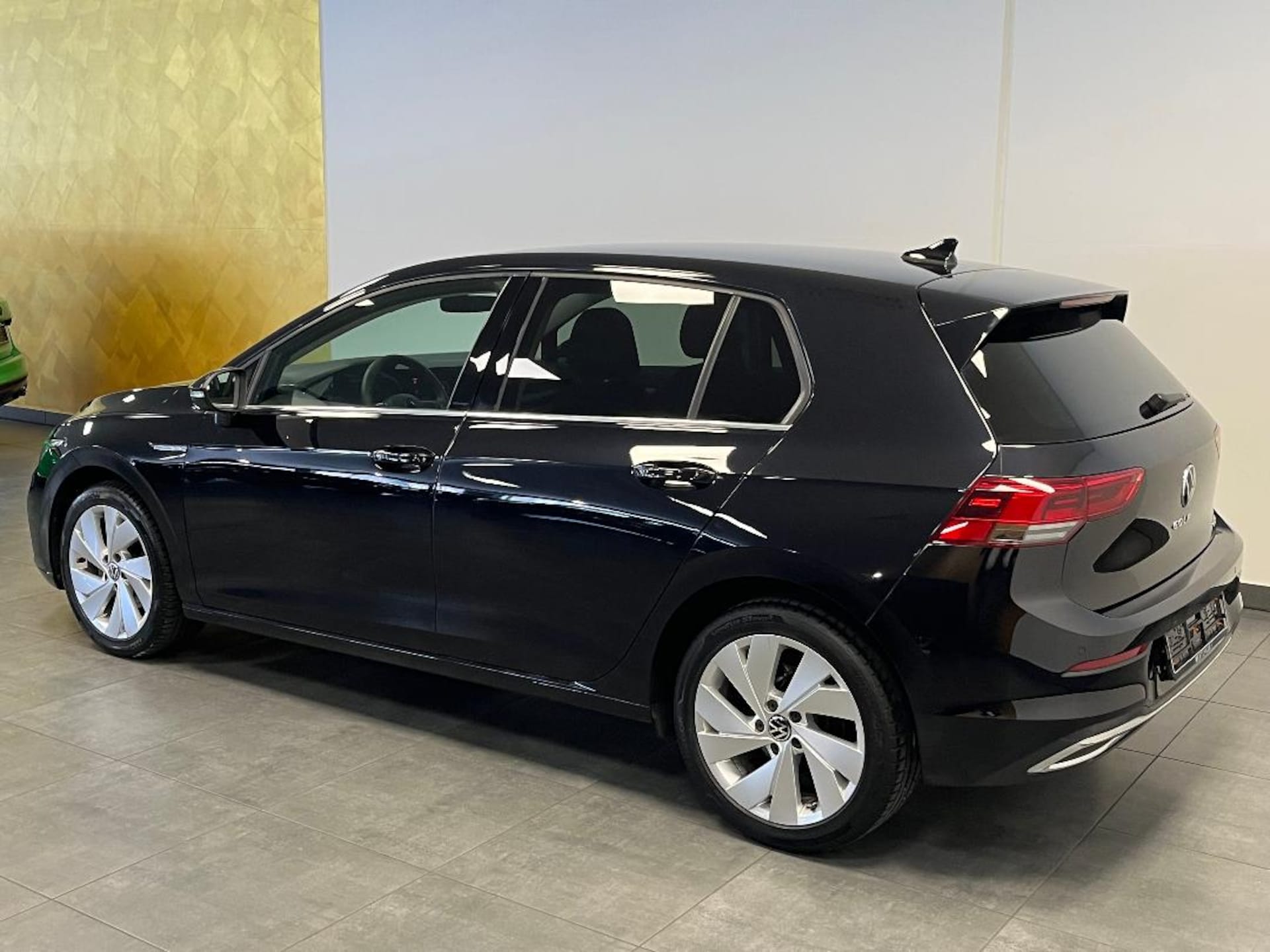 Volkswagen Golf Style