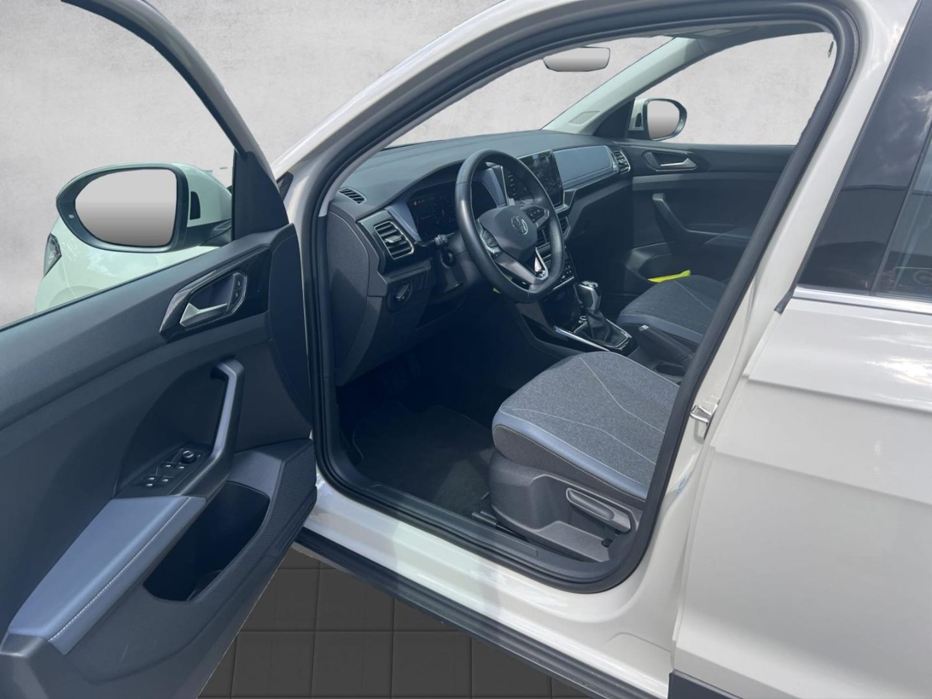 Volkswagen T-Cross Style