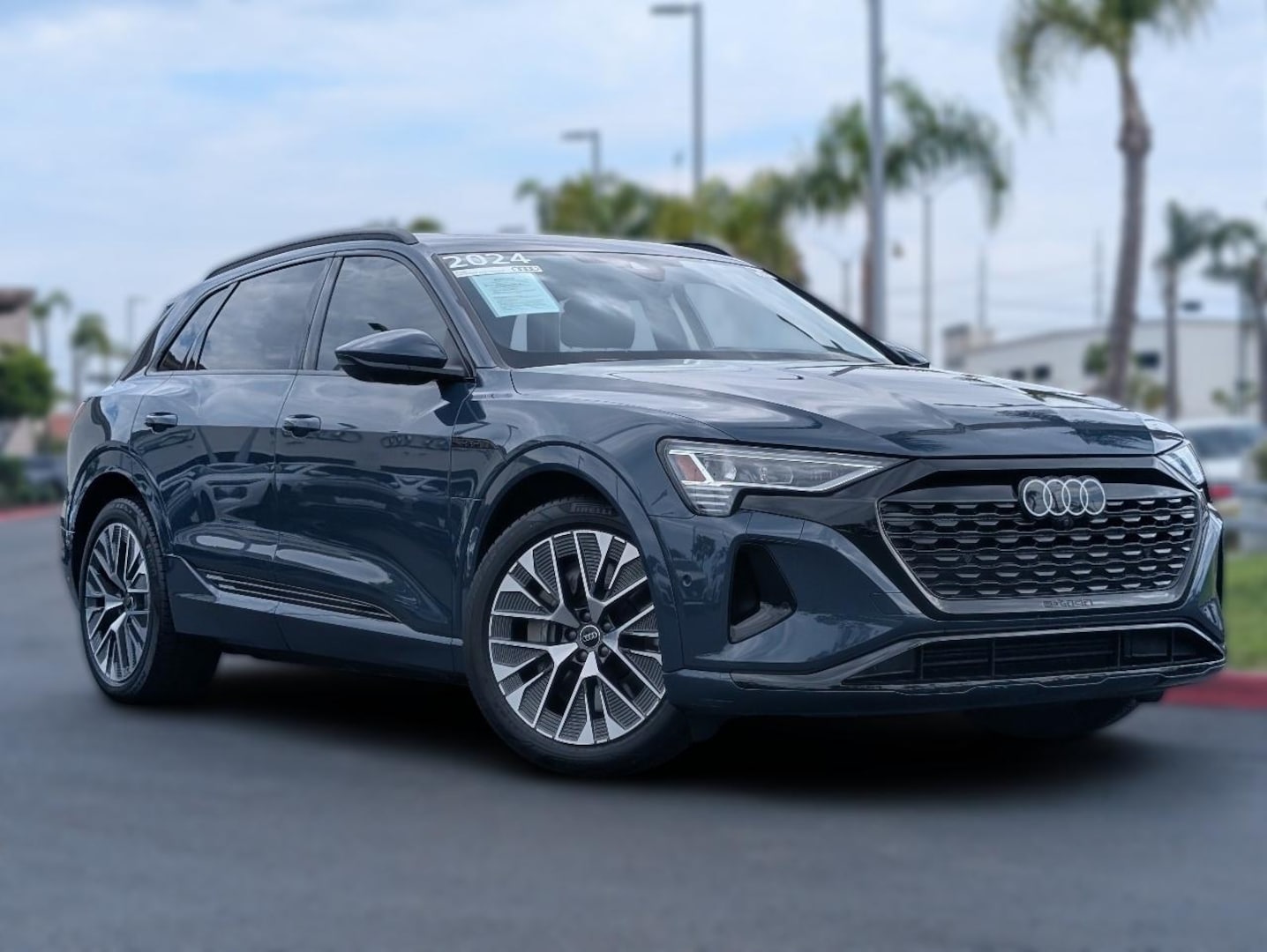 2024 Audi Q8 e-tron