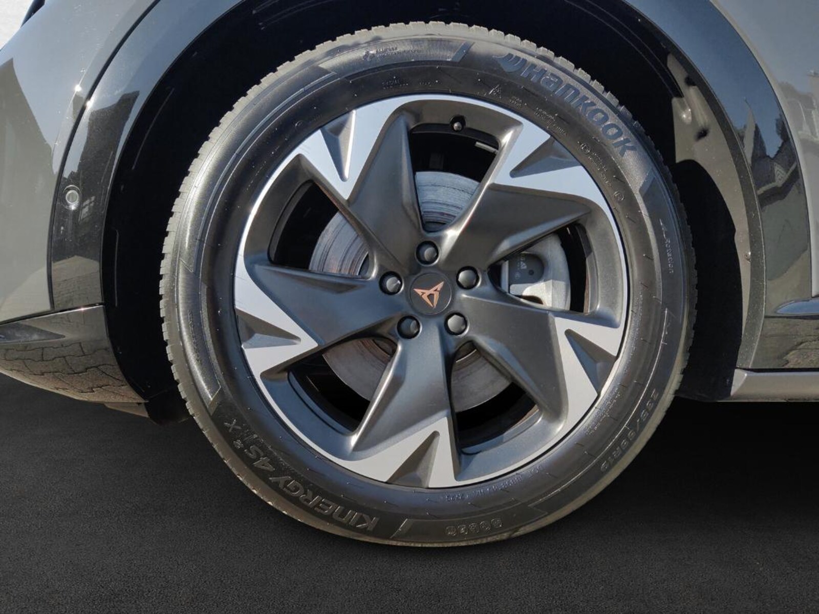 CUPRA Tavascan – Bild 6