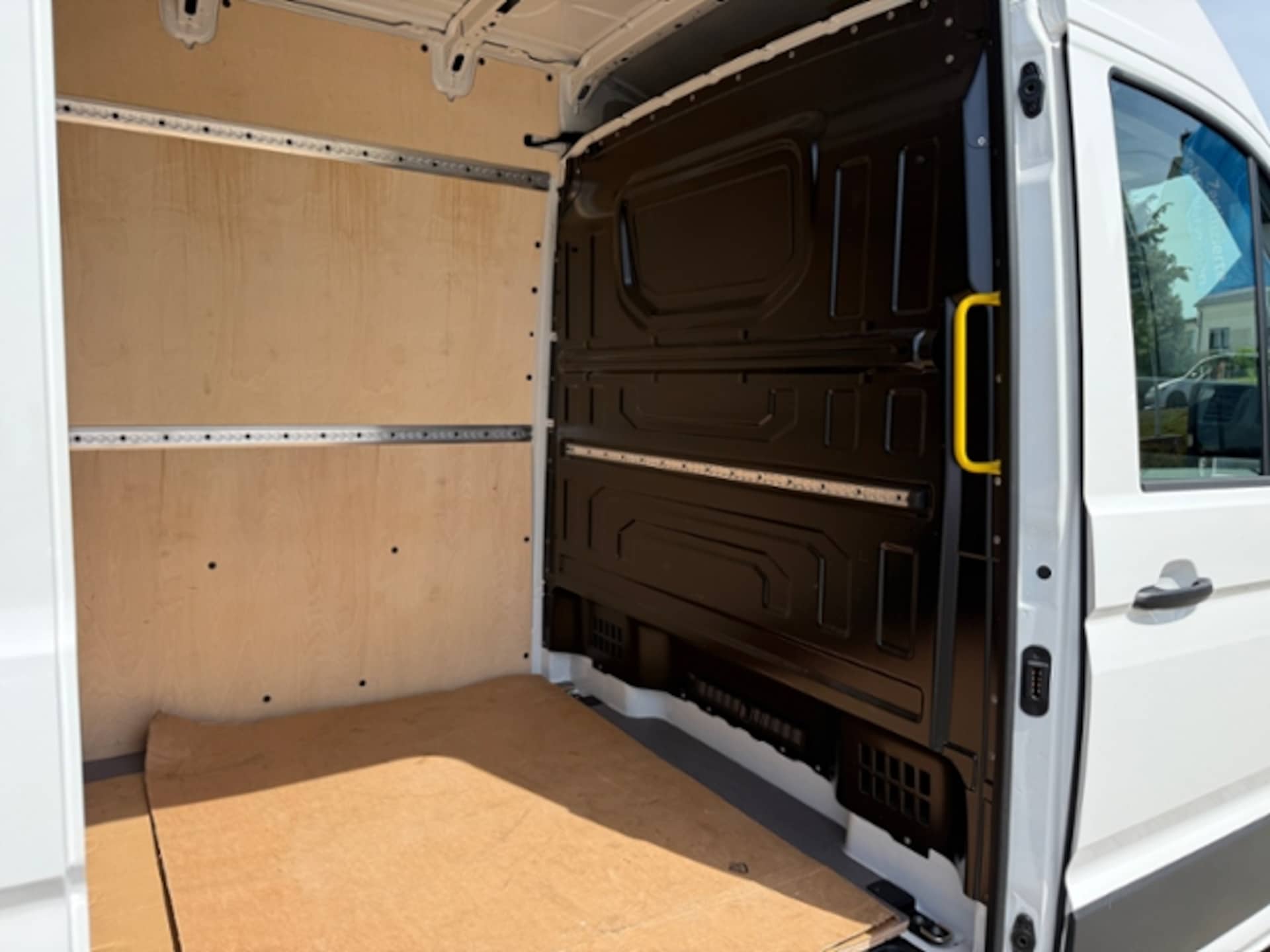 Volkswagen Crafter Kasten mittlerer Radstand