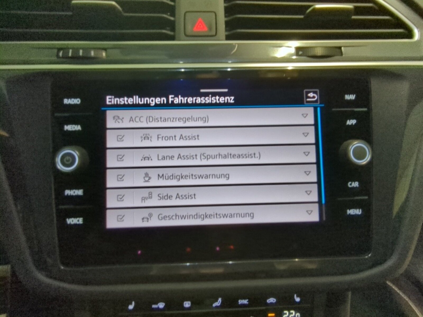 Volkswagen Tiguan Allspace – Bild 15