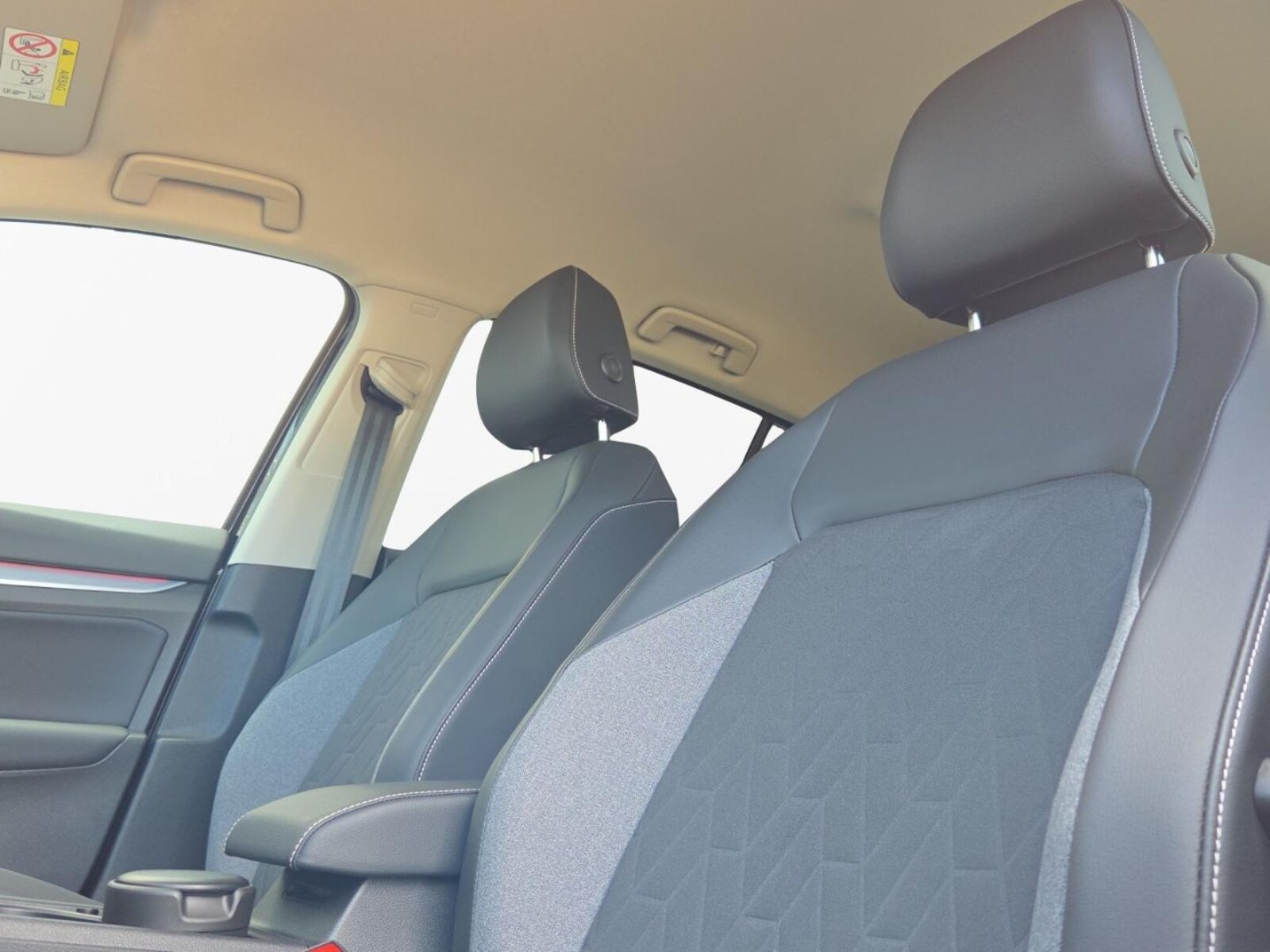 Volkswagen Golf – Bild 12