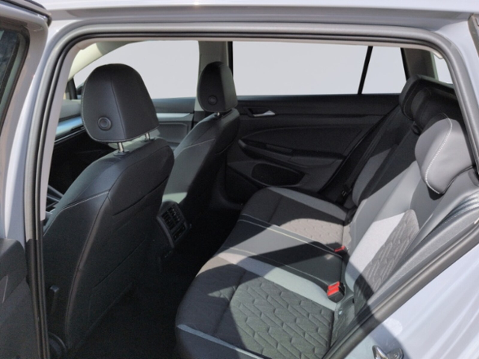 Volkswagen Golf Variant – Bild 14