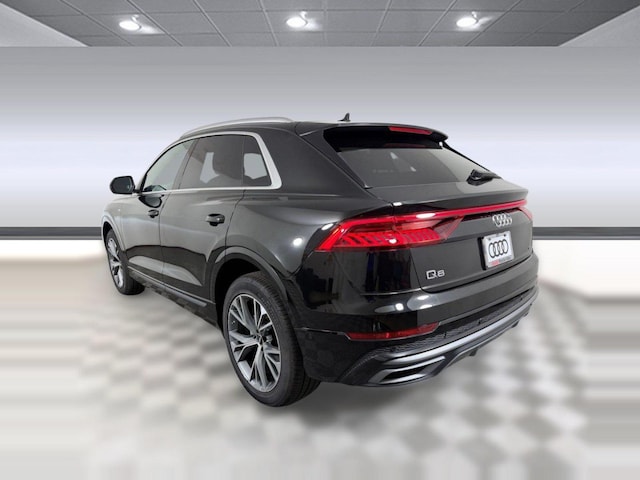 2023 Audi Q8