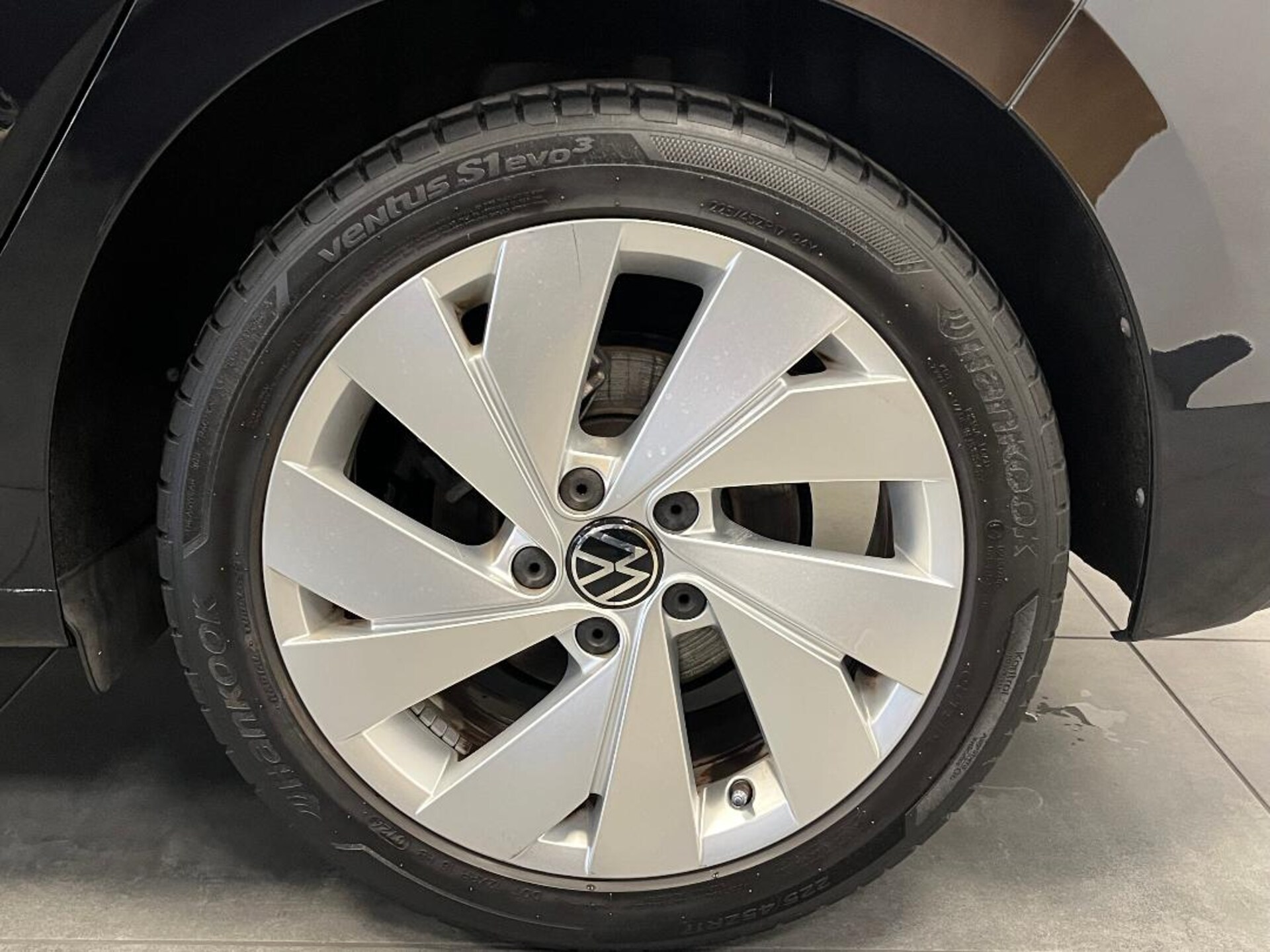 Volkswagen Golf Style