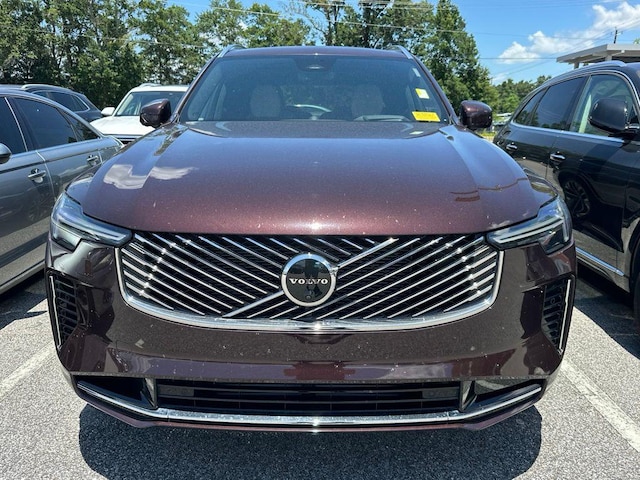 2025 Volvo XC90 Plug-In Hybrid