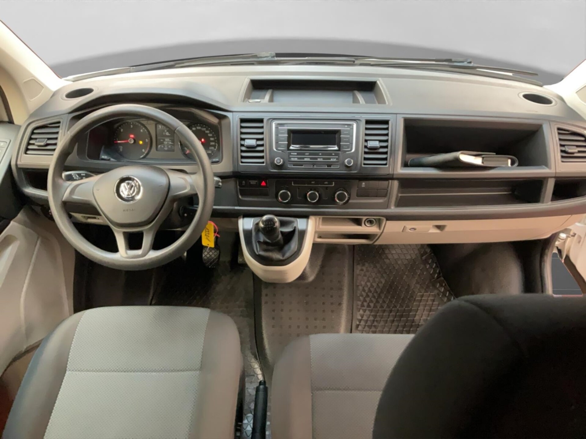 Volkswagen T6 Transporter Kasten kurzer Radstand