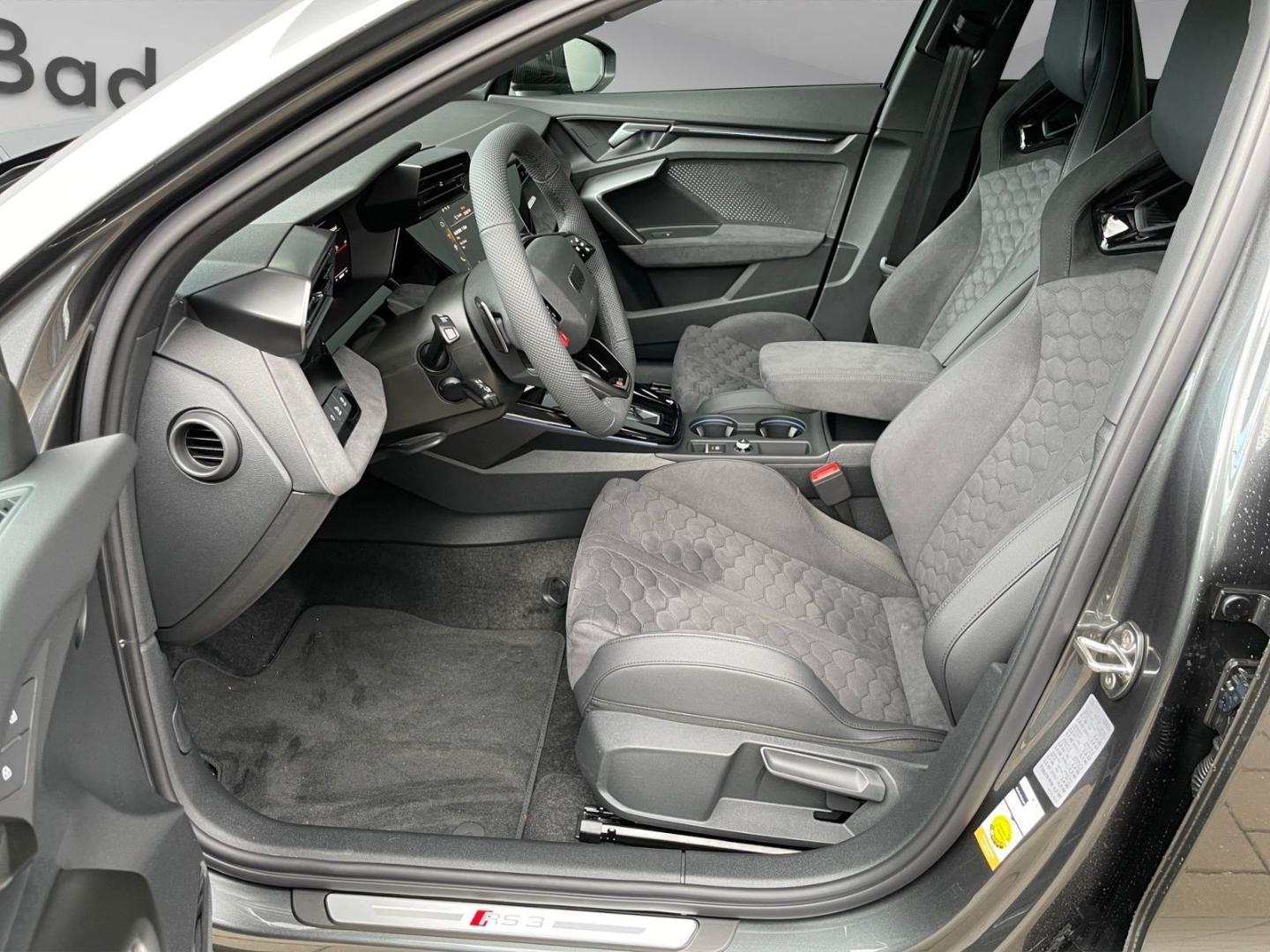 Image about Audi RS 3 Sportback TFSI quattro S tronic