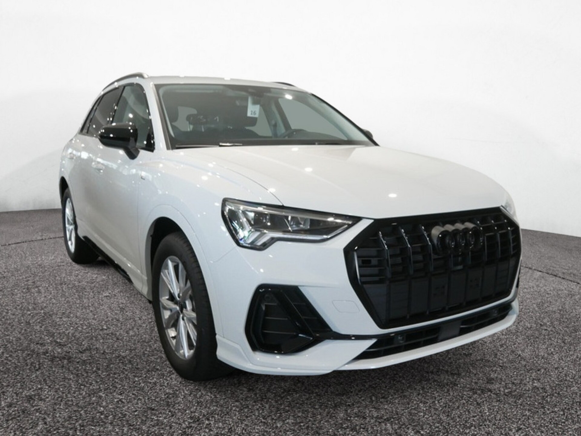 Audi Q3 SUV S line