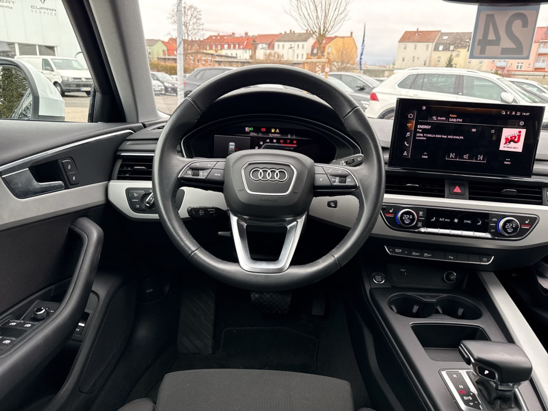 Audi A4 Avant S line