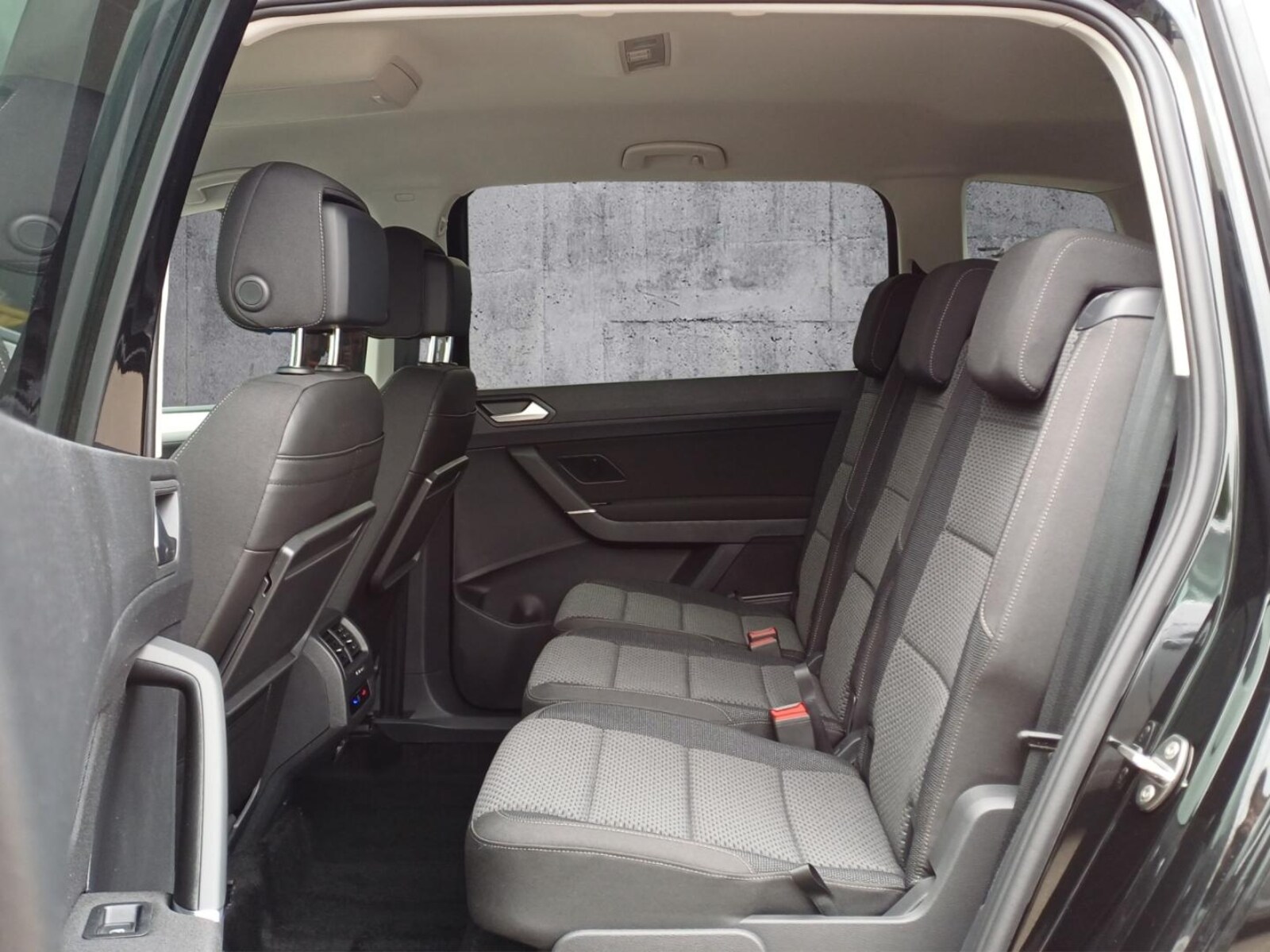 Volkswagen Touran – Bild 13