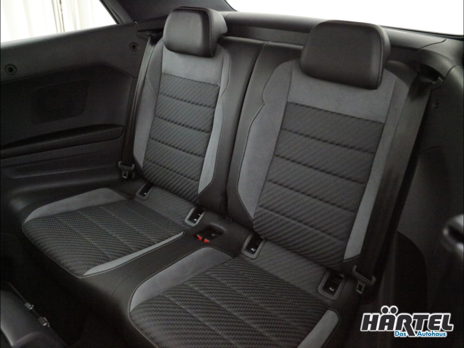 Volkswagen T-Roc Cabriolet – Bild 8