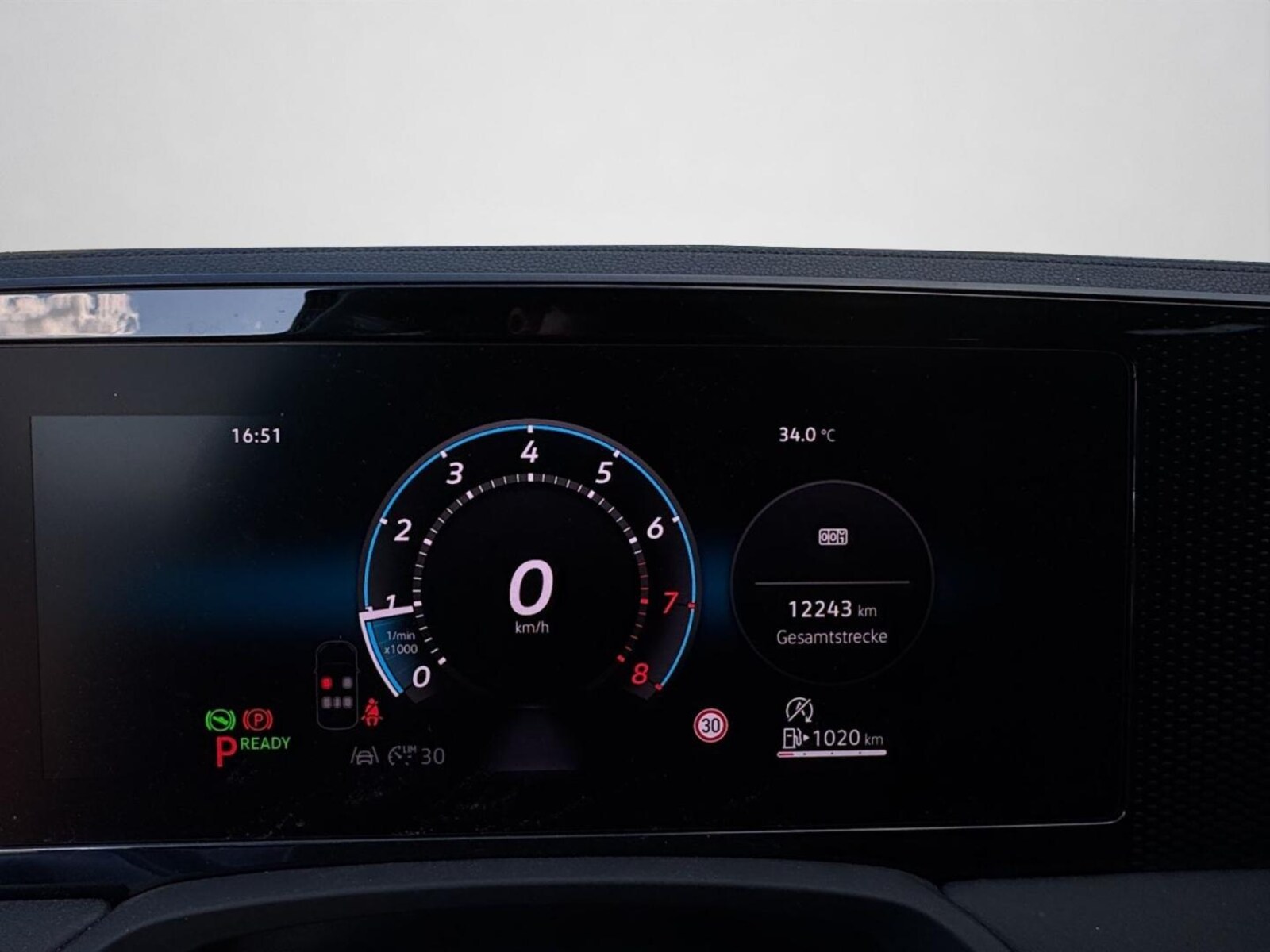Volkswagen Passat – Bild 10