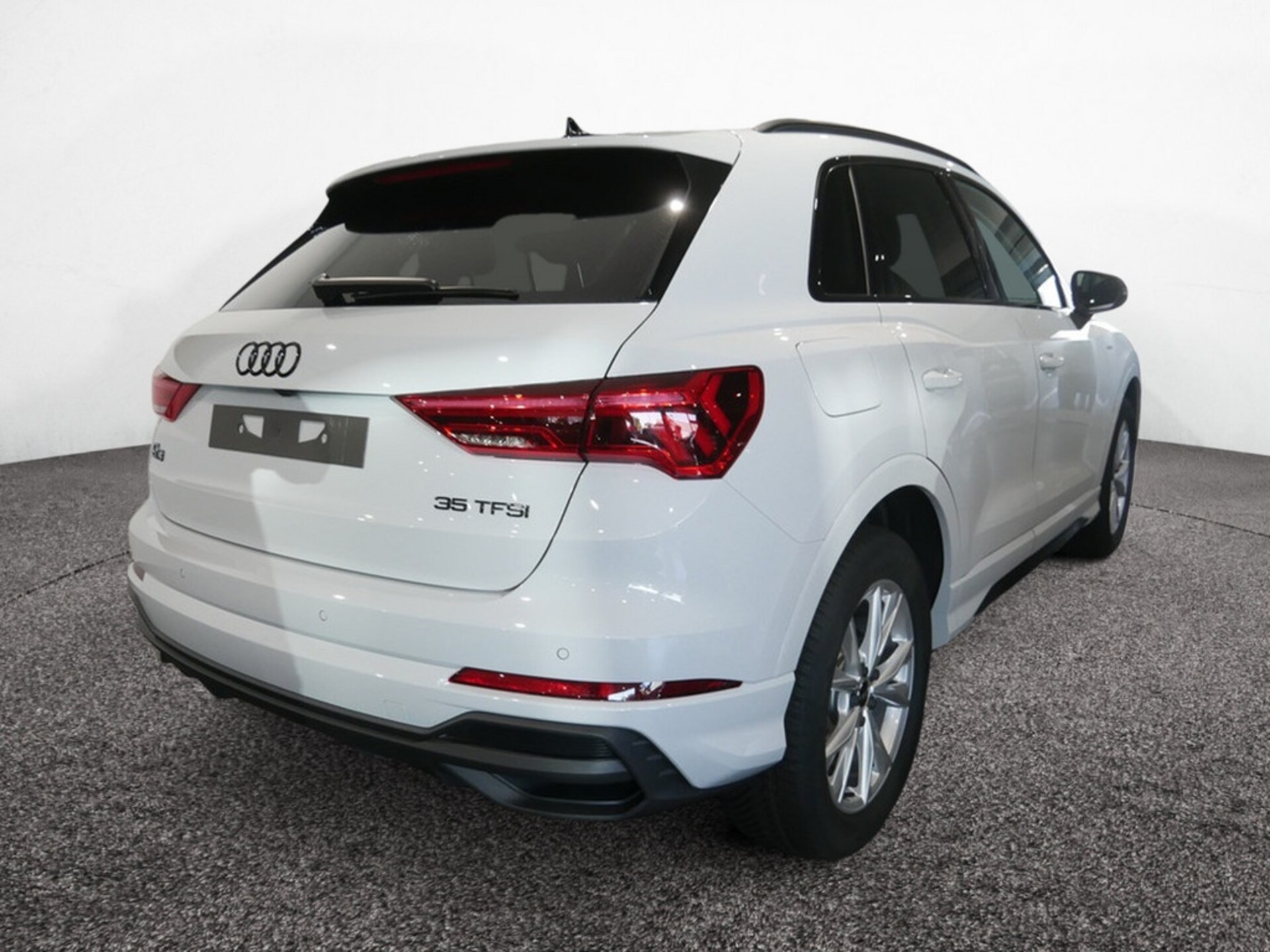 Audi Q3 SUV S line