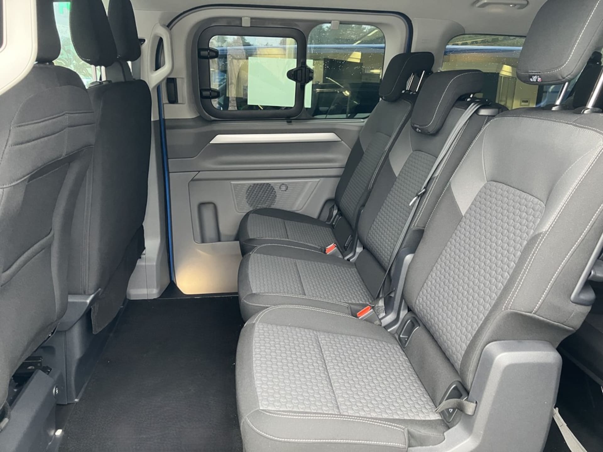 Volkswagen Caravelle langer Radstand Style