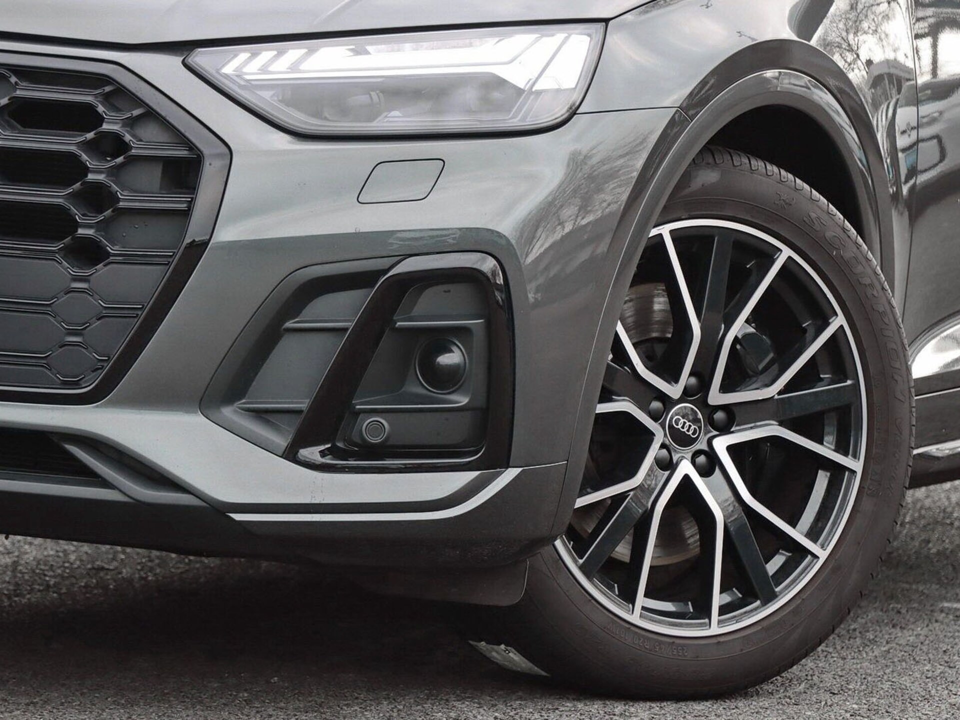 Audi SQ5 SUV