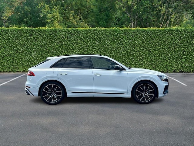 2022 Audi SQ8