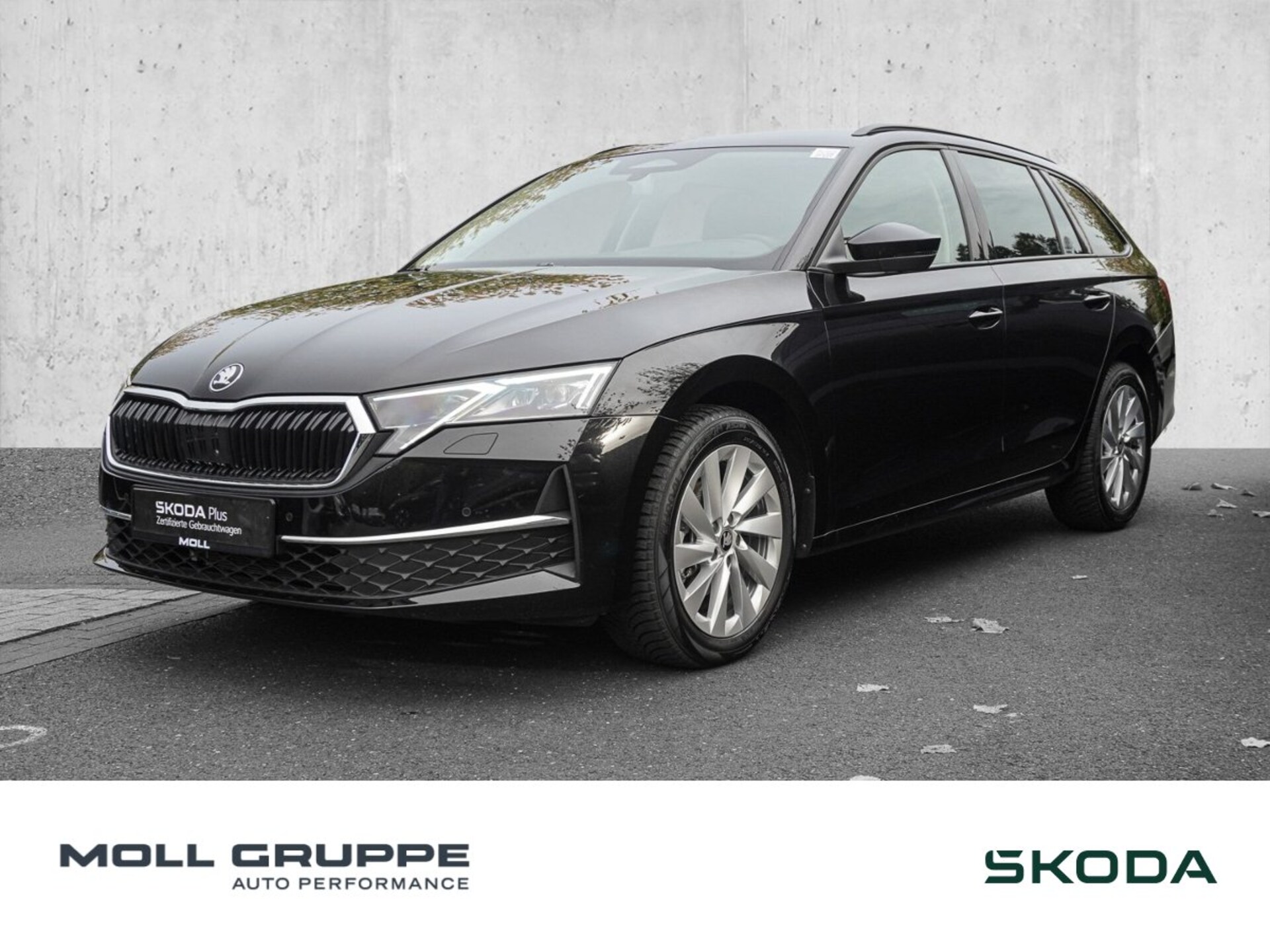 Skoda Octavia Combi — Skoda Octavia Combi 1.5 TSI e-TEC DSG MATRIX