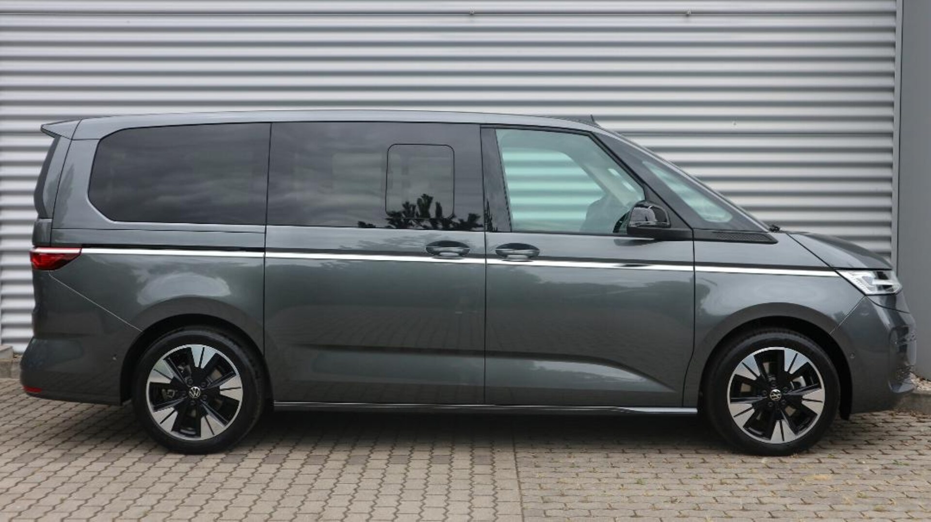 Volkswagen Multivan Langversion Style