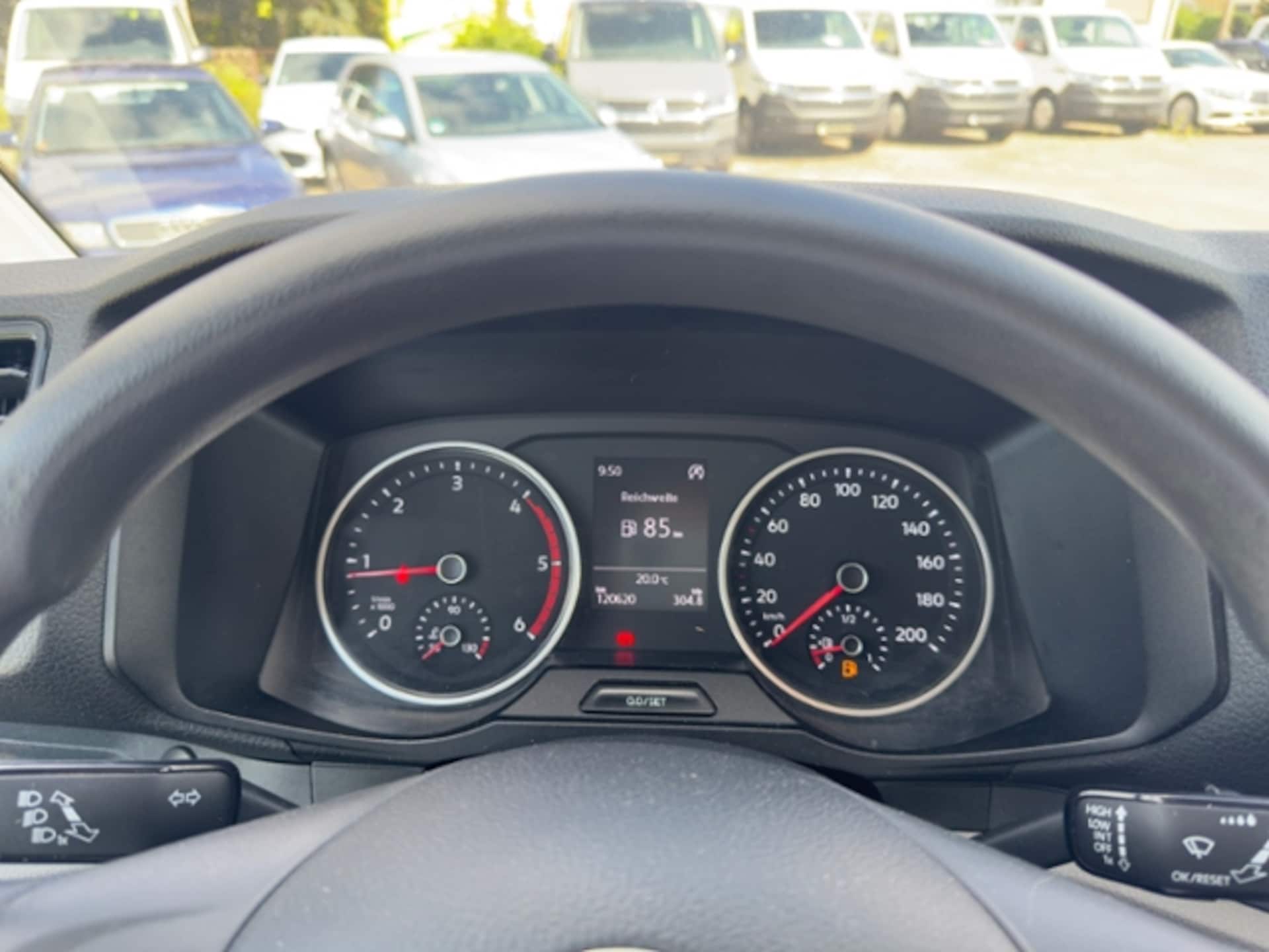 Volkswagen Crafter Kasten mittlerer Radstand