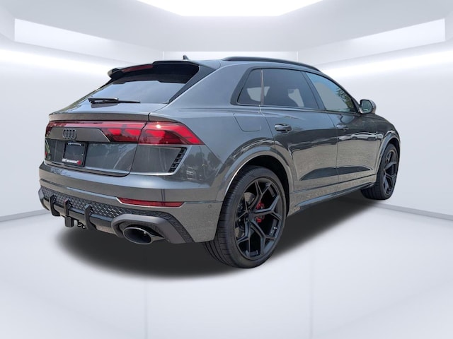 2026 Audi RS Q8 SUV performance