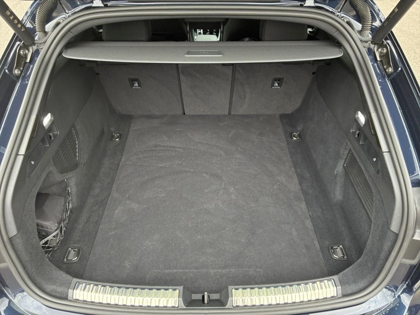 Bild über Audi A5 Avant TDI 150 kW S tronic - für weitere Informationen kontaktieren Sie den Audi Partner