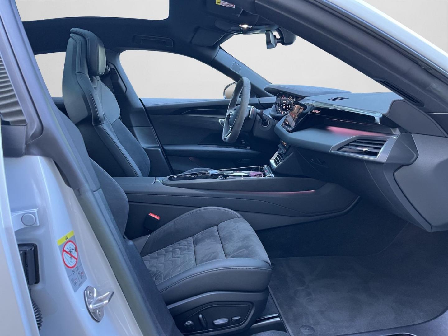 Image about Audi e-tron GT e-tron quattro