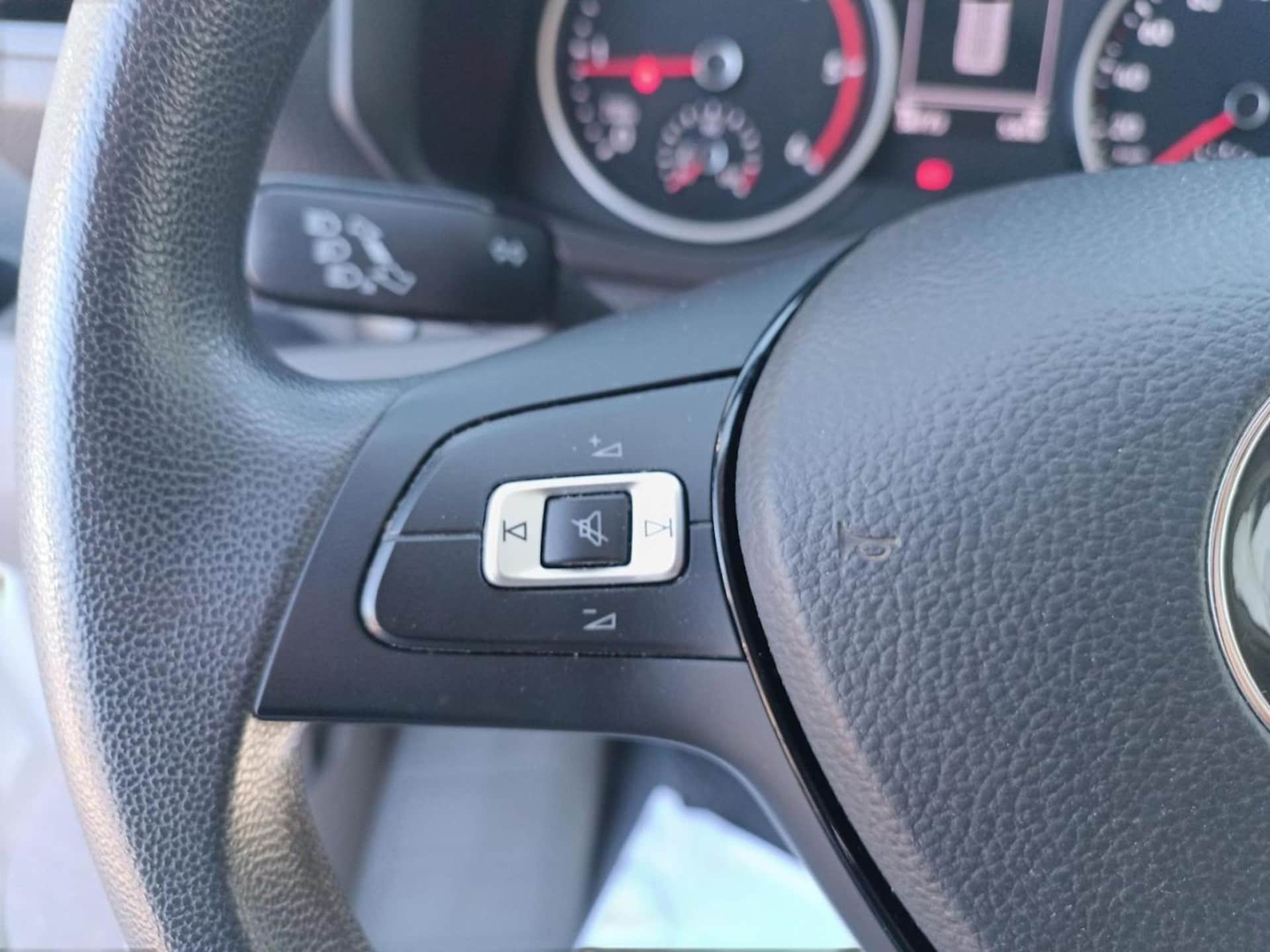 Volkswagen Crafter Kasten langer Radstand