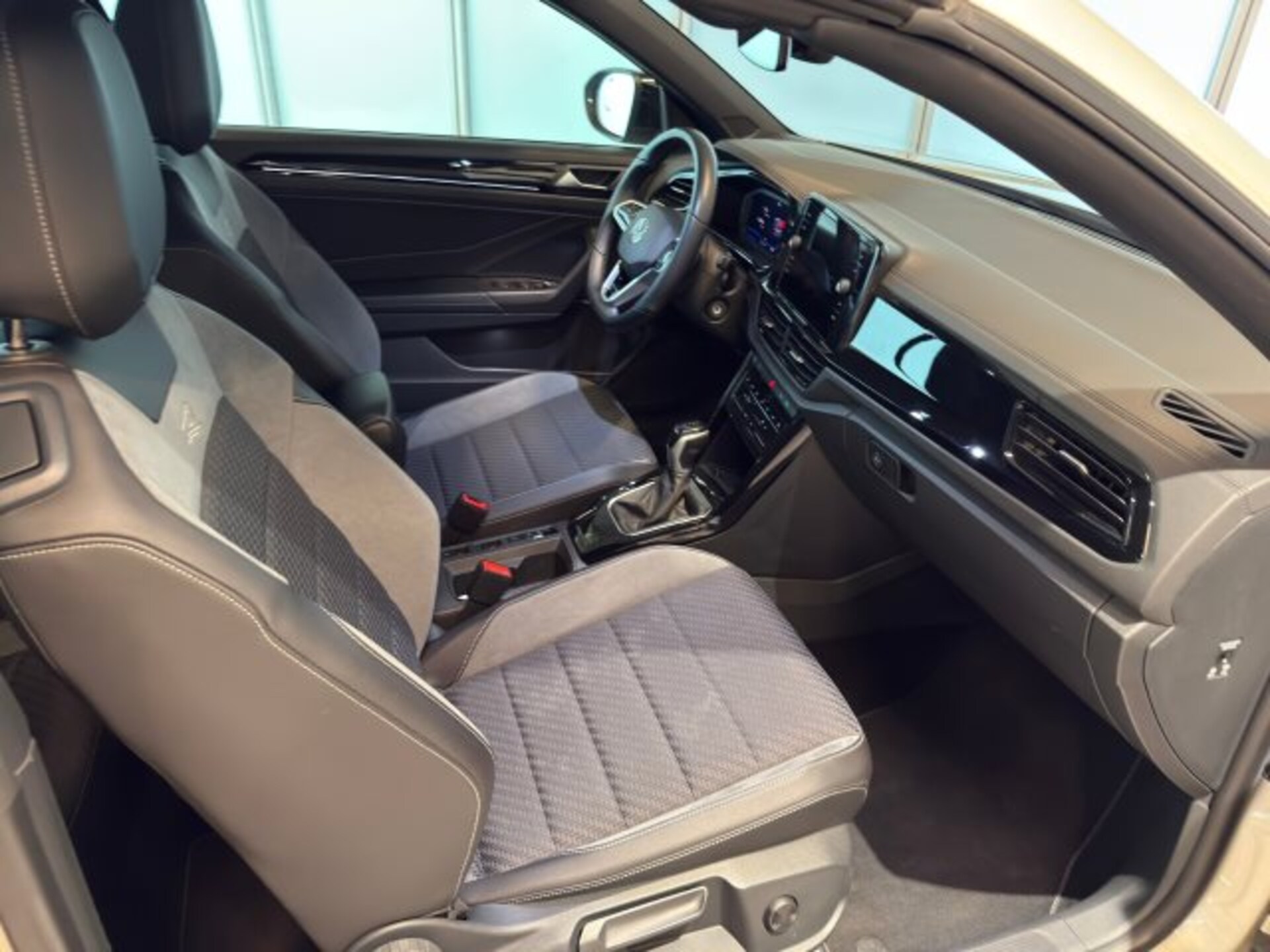 Volkswagen T-Roc Cabriolet R-Line