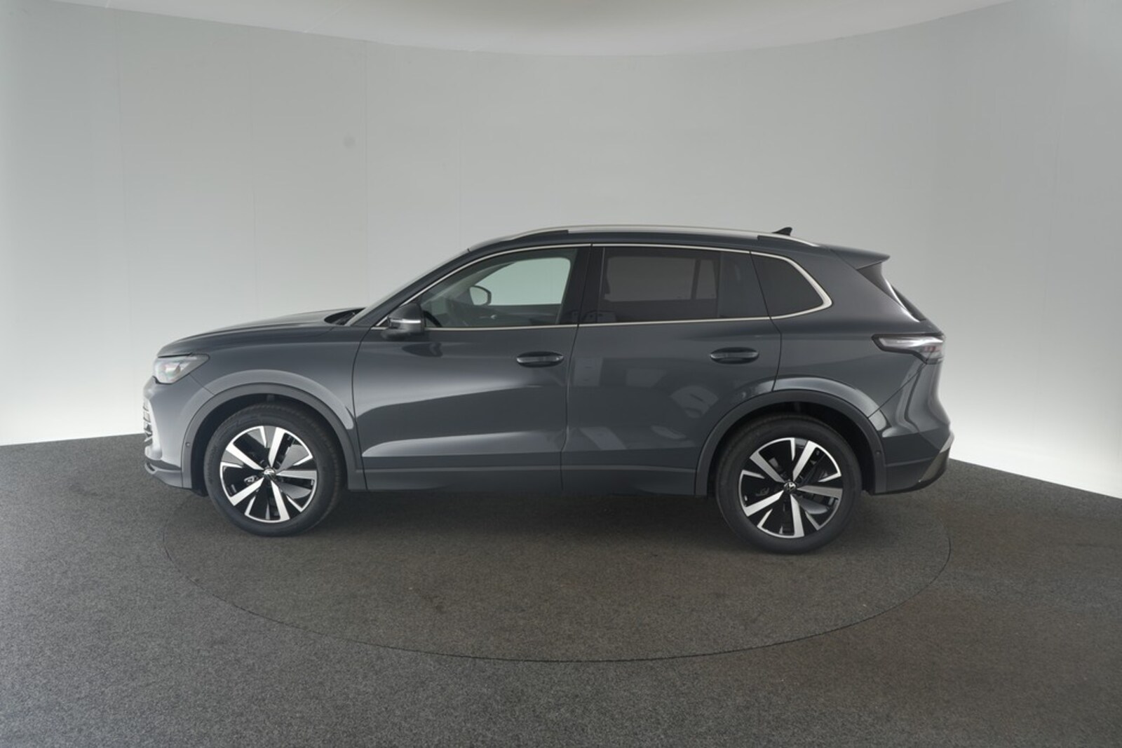 Volkswagen Tiguan – Bild 6