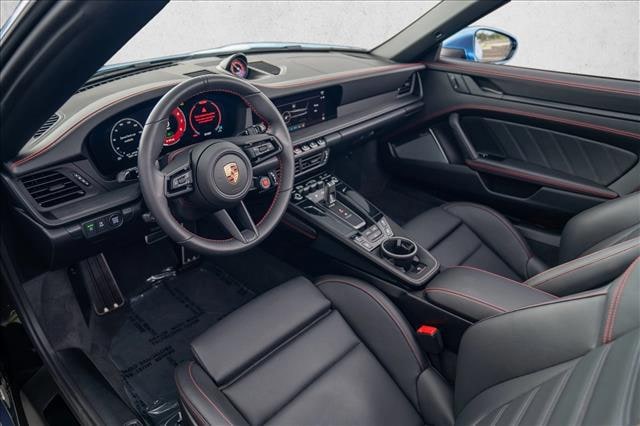 2025 Porsche