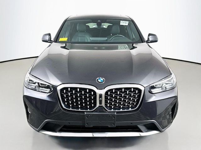 2022 BMW X4