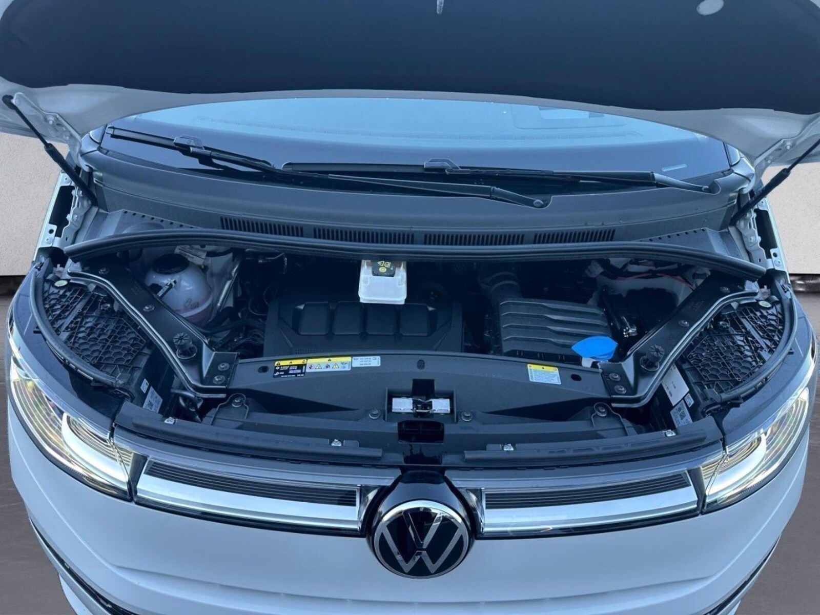 Volkswagen Multivan Langversion – Bild 16