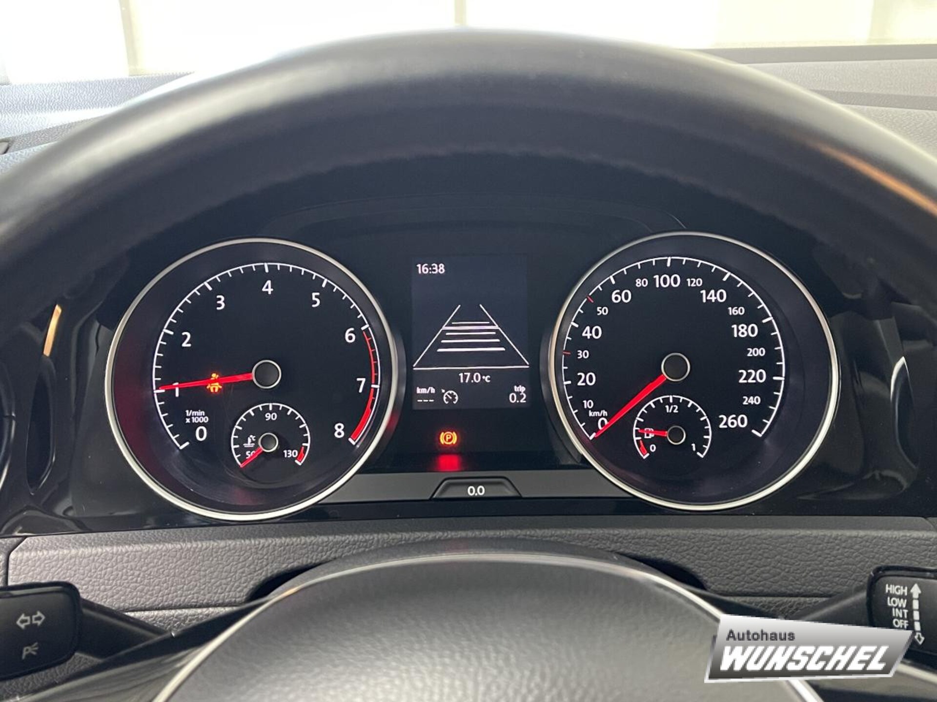 Volkswagen Golf IQ.DRIVE