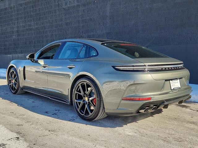 2026 Porsche Panamera