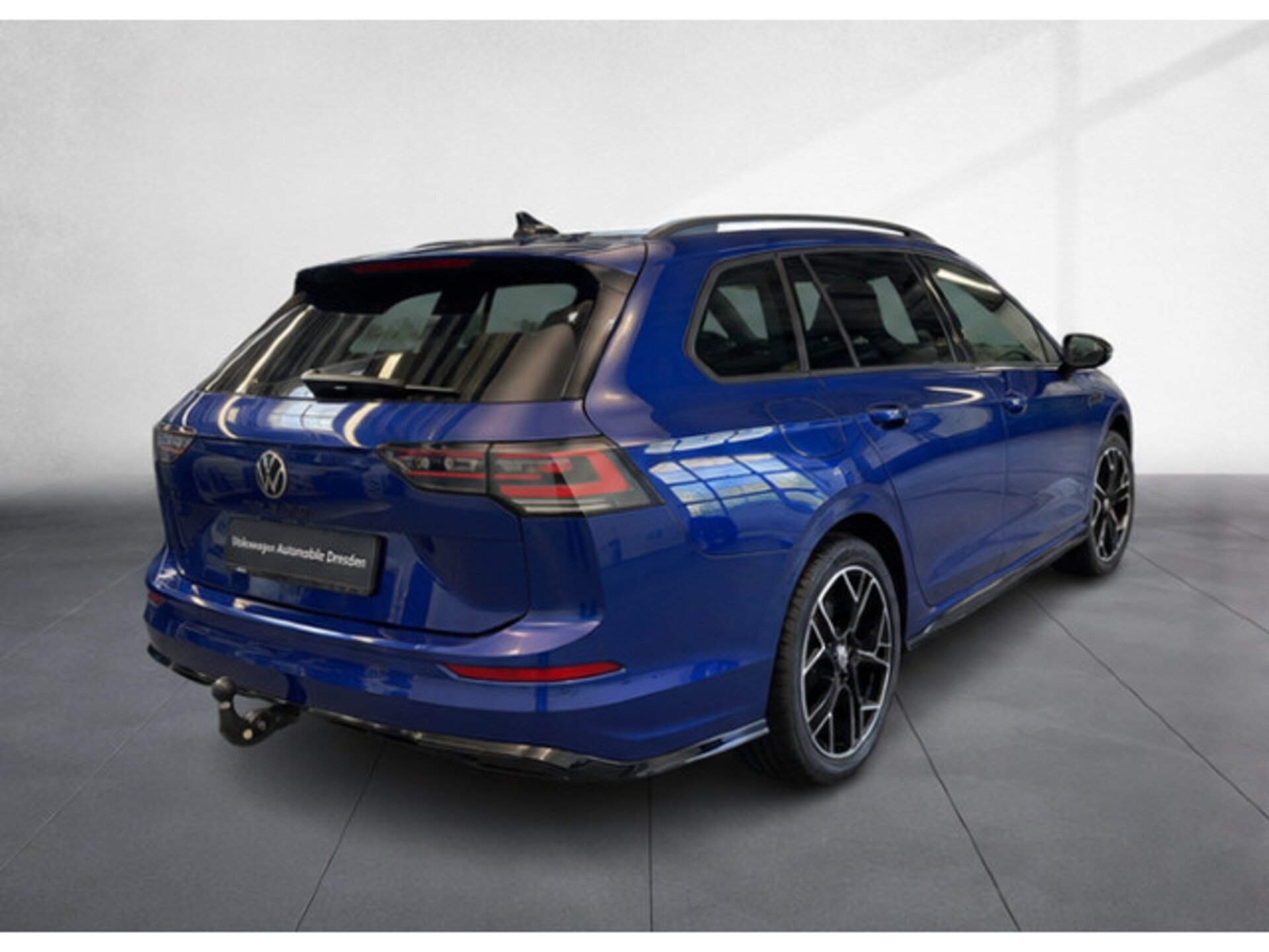 Volkswagen Golf Variant R-Line