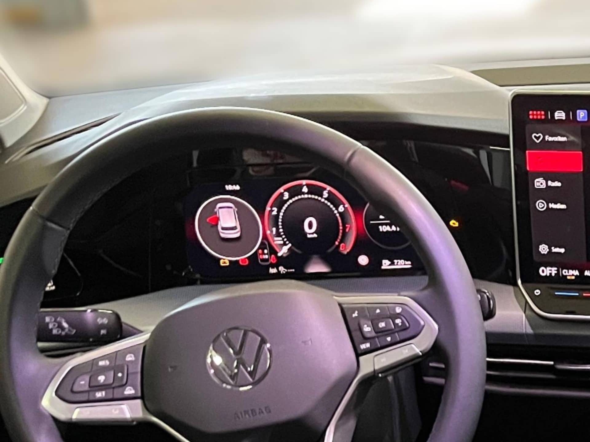 Volkswagen Golf Life