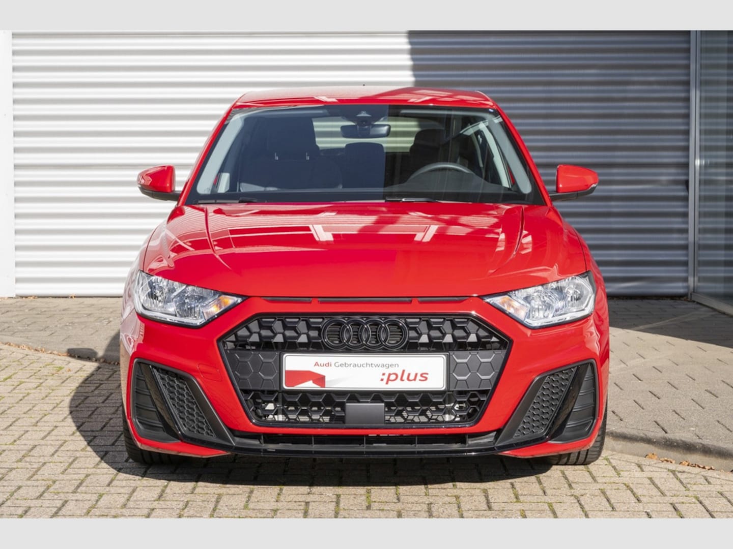 Bild über Audi A1 Sportback S line 25 TFSI S tronic - für weitere Informationen kontaktieren Sie den Audi Partner